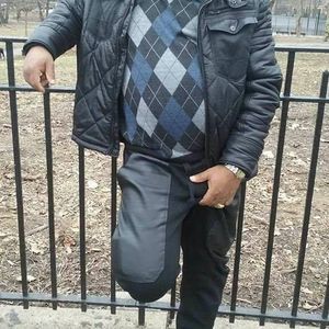 Meet your Posher, Earl